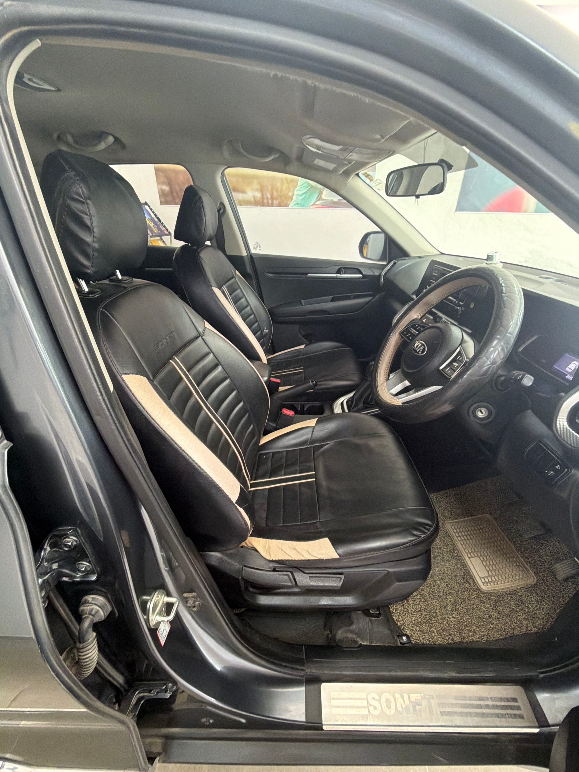 Used 2021 Kia Sonet Used 2021 Kia Sonet