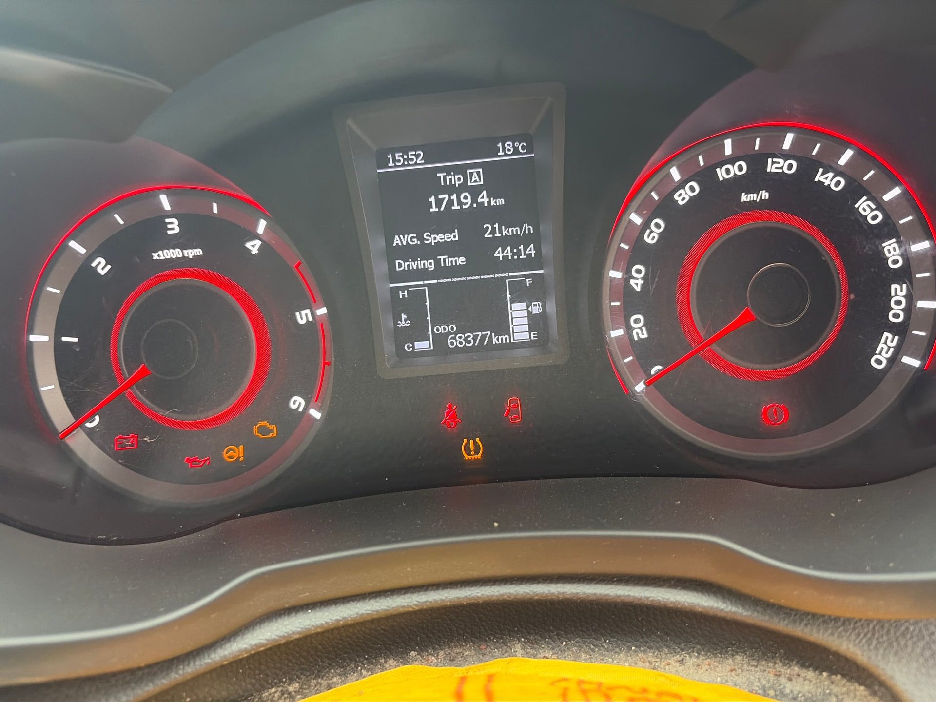 XUV300 image 11 XUV300 image 11