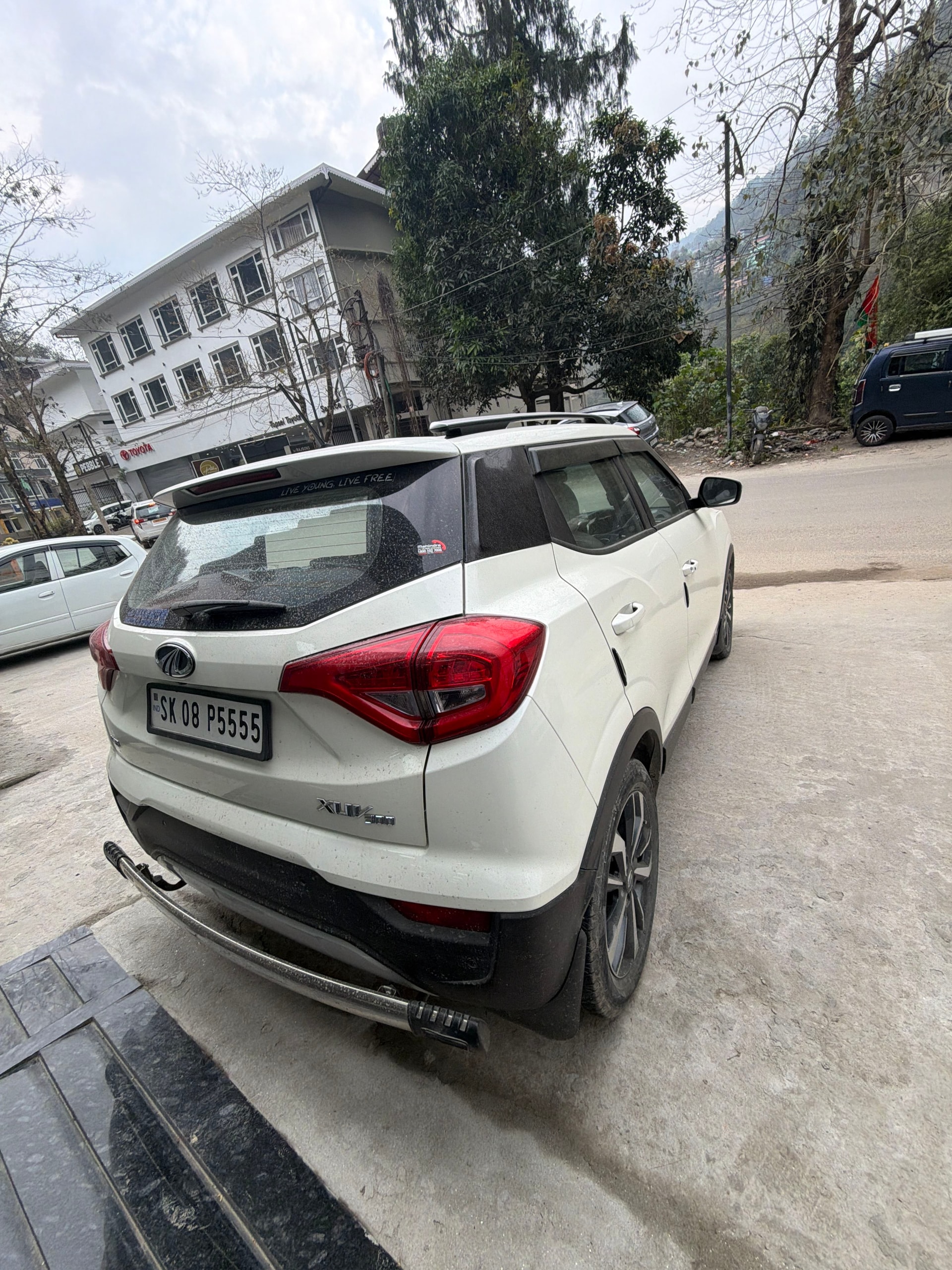 XUV300 image 5 XUV300 image 5