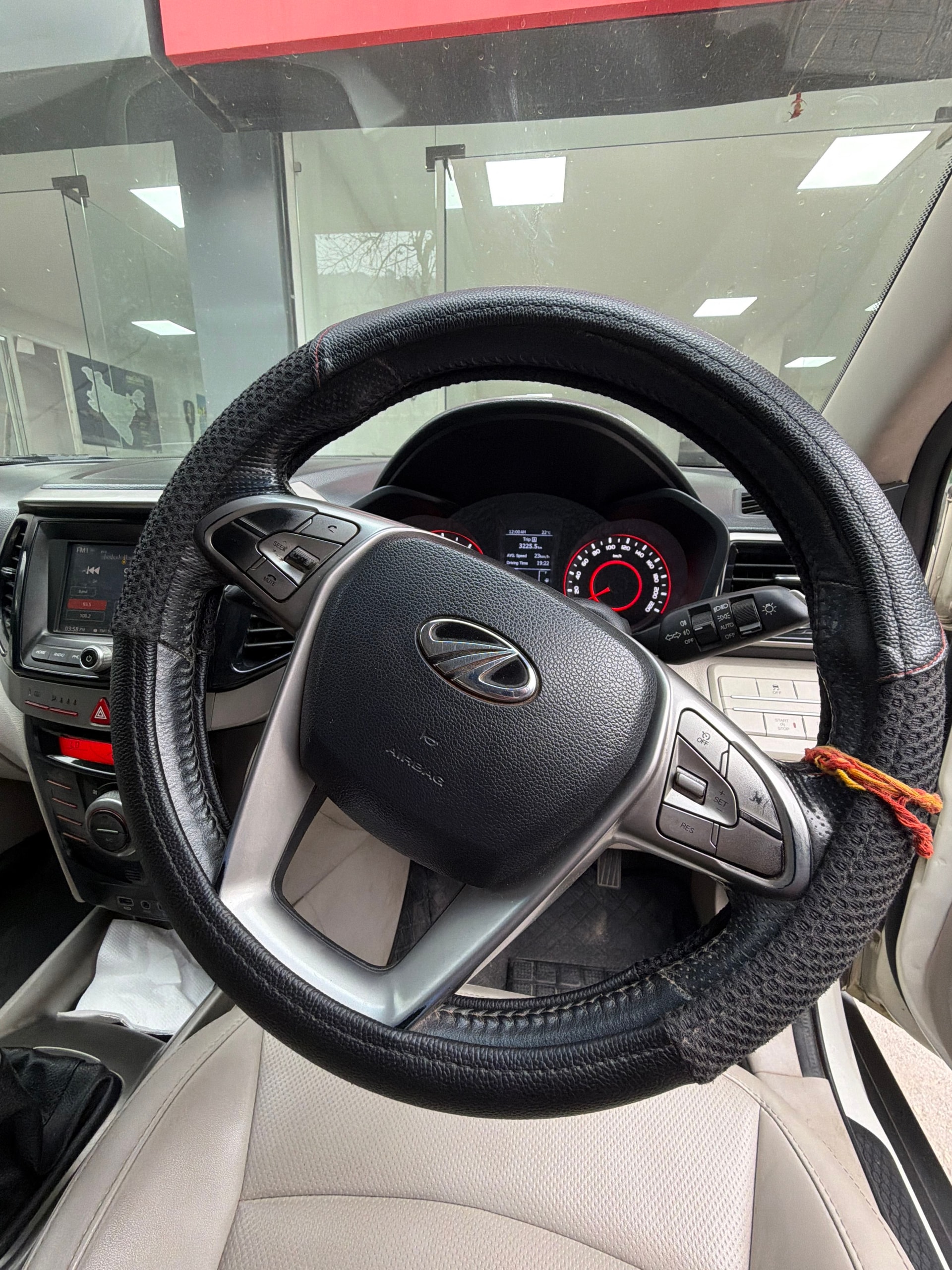 XUV300 image 13 XUV300 image 13