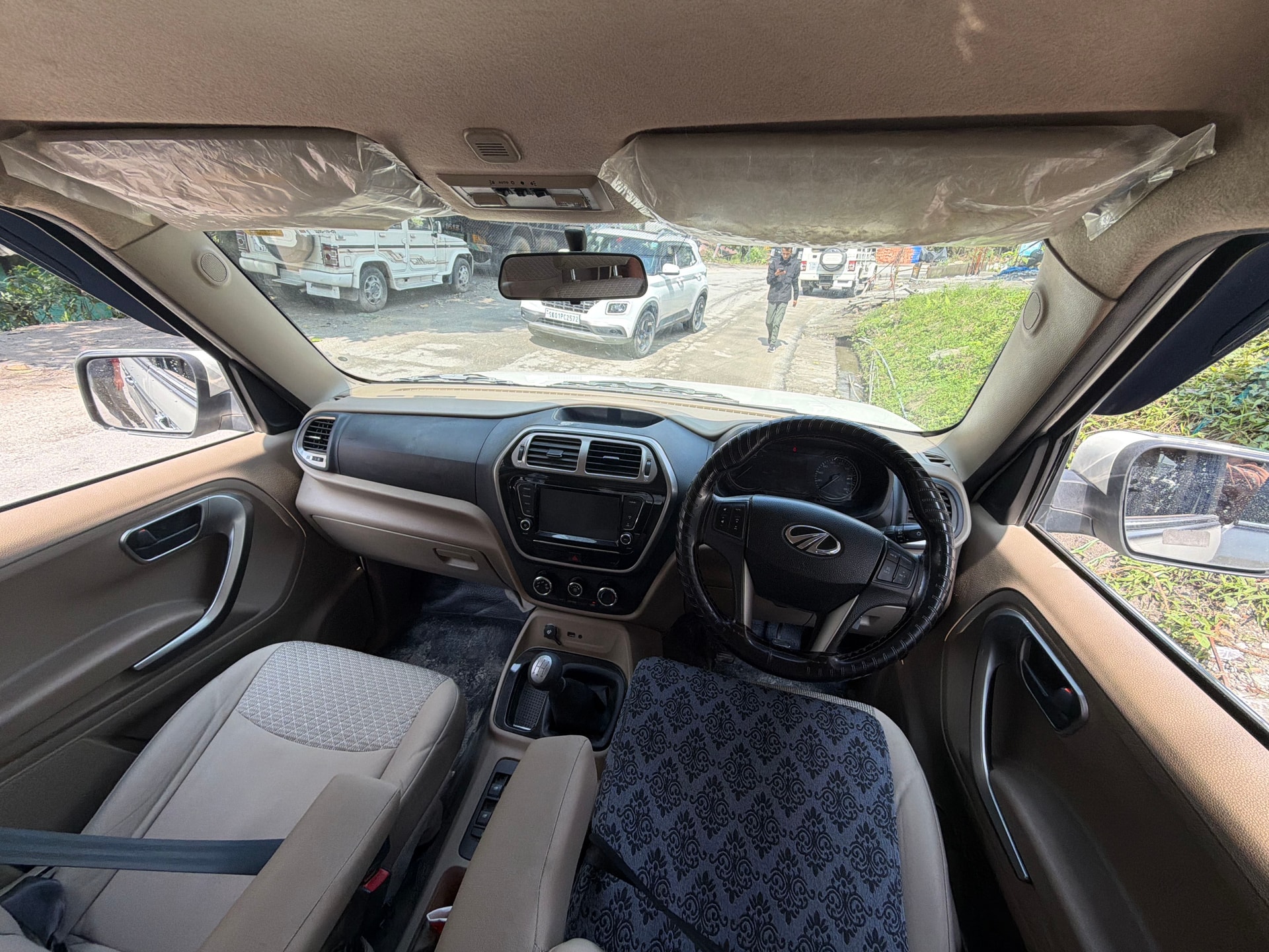 Used 2022 Mahindra Bolero Neo Used 2022 Mahindra Bolero Neo