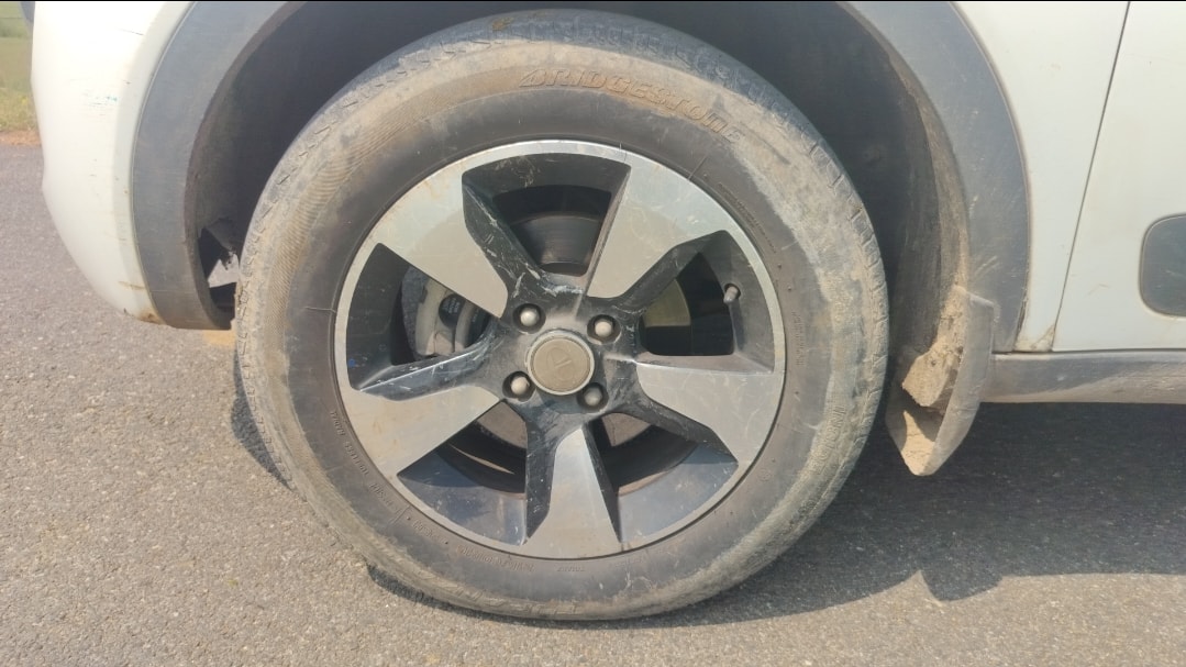 Used 2018 Tata Nexon Used 2018 Tata Nexon