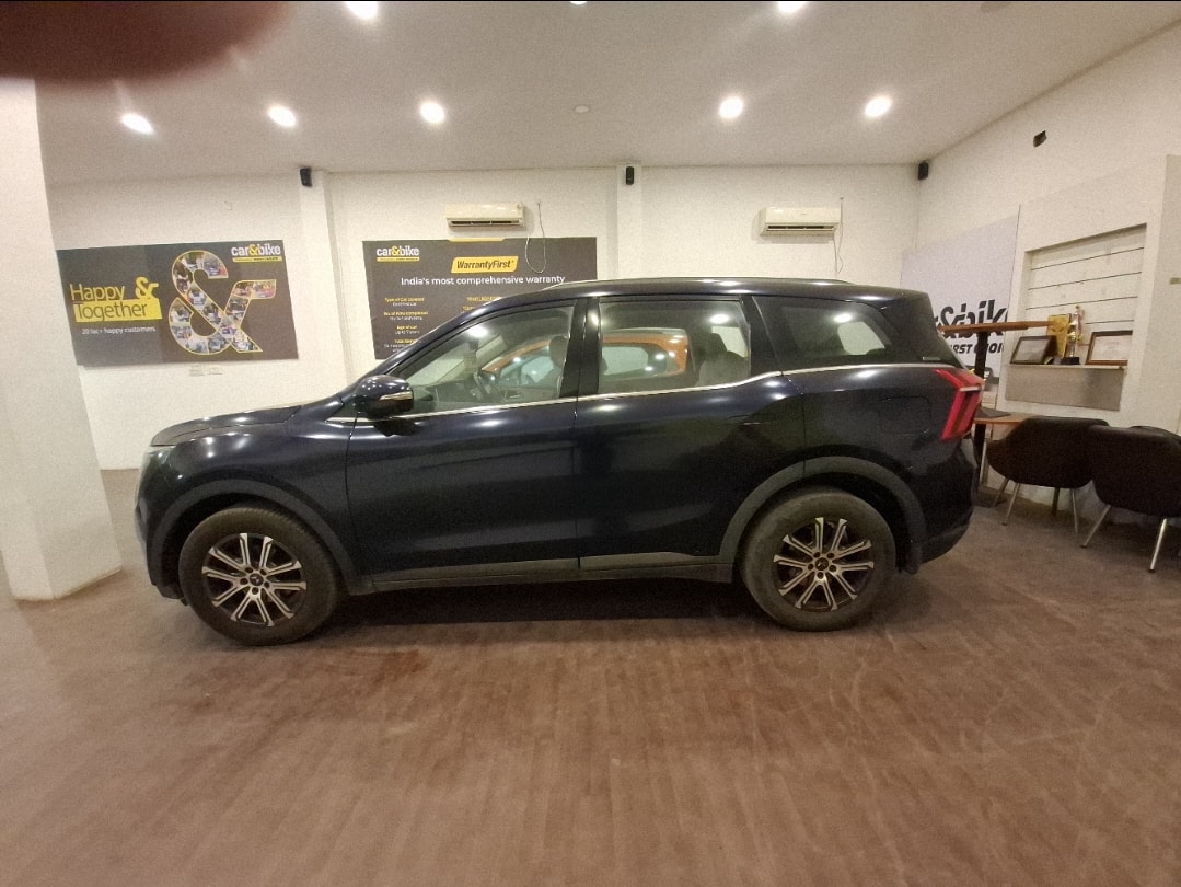 Used 2021 Mahindra XUV700 Used 2021 Mahindra XUV700