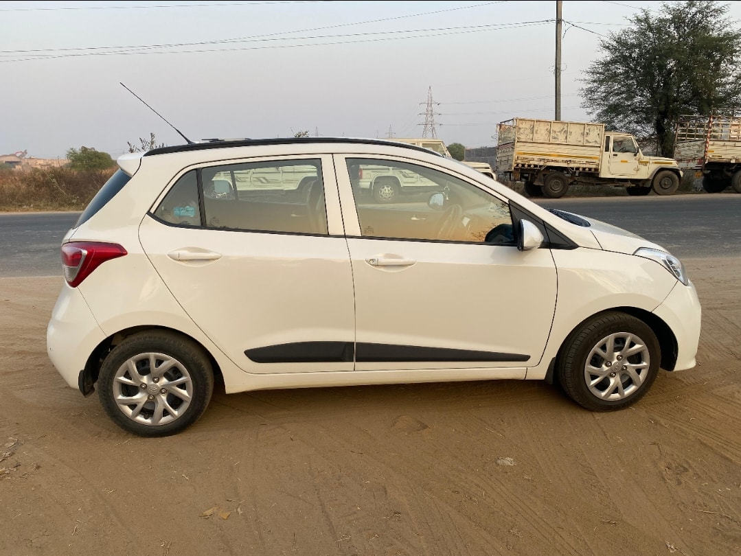 Grand i10 image 6 Grand i10 image 6