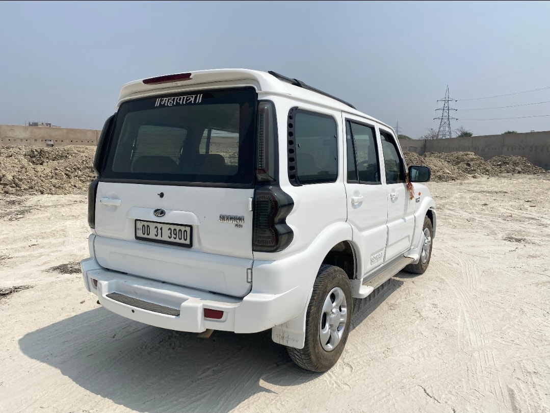 Scorpio image 5 Scorpio image 5