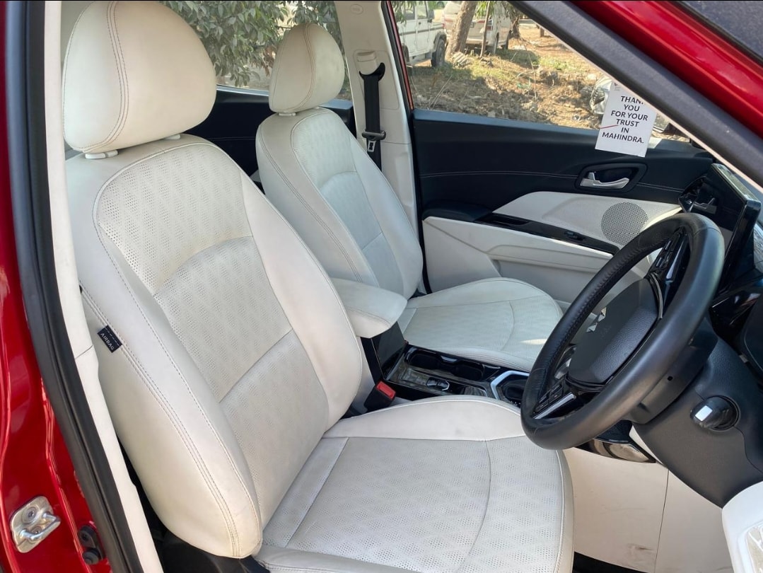 XUV 3XO image 14 XUV 3XO image 14