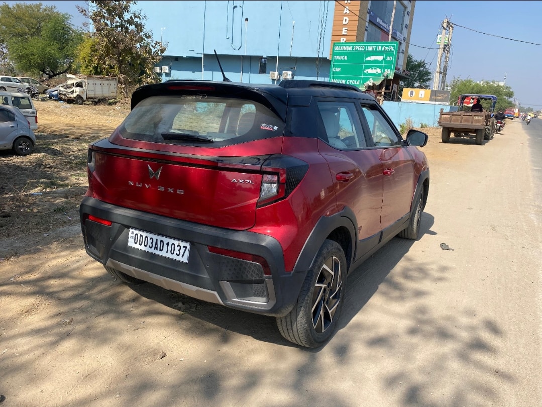 XUV 3XO image 5 XUV 3XO image 5