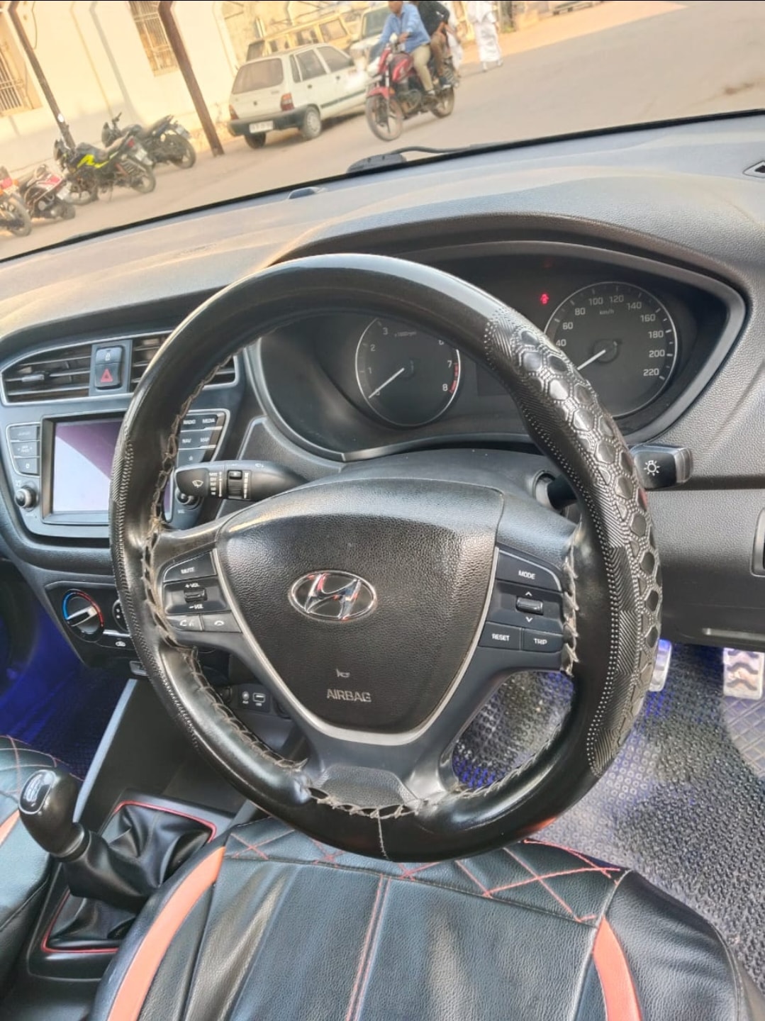 i20 Active image 12 i20 Active image 12