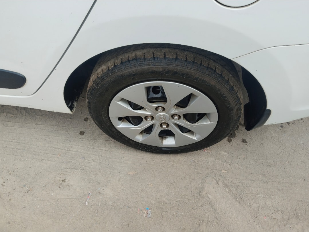 Xcent image 9 Xcent image 9