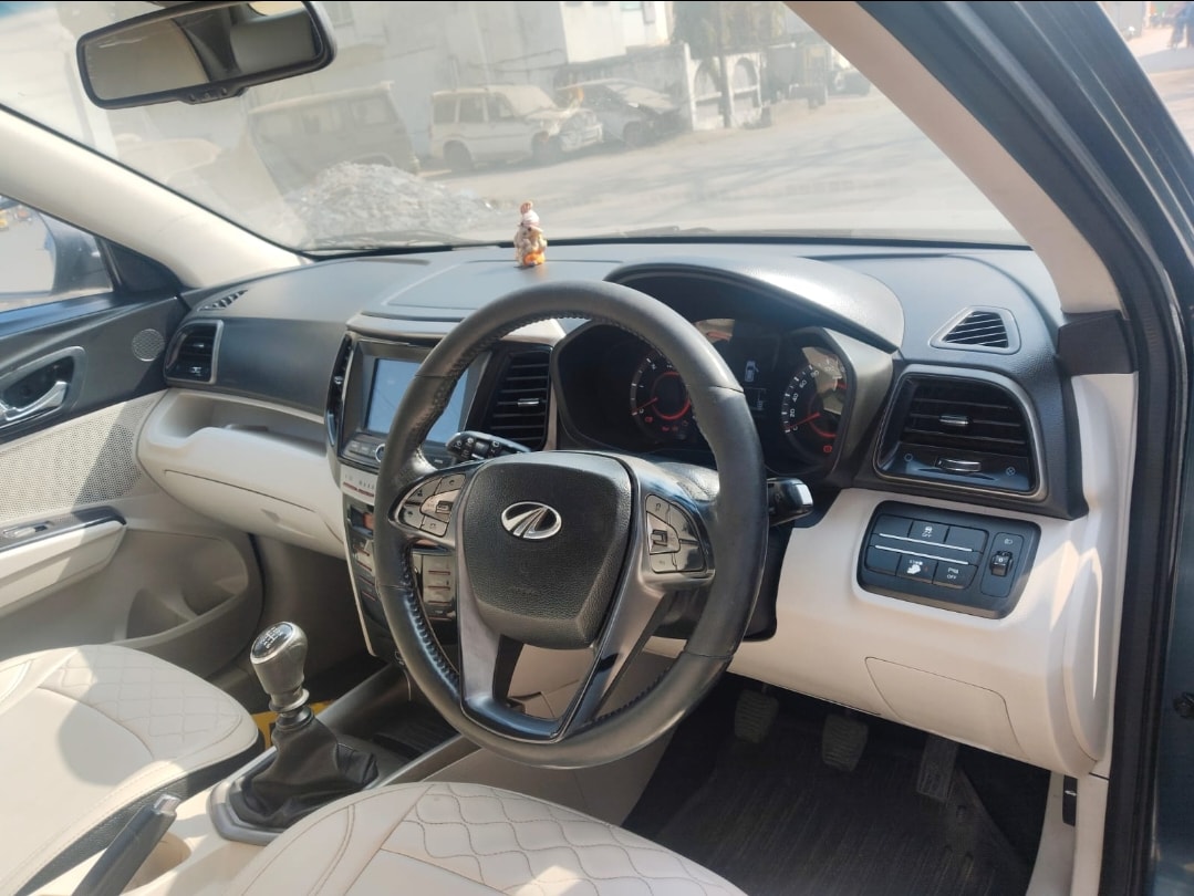 XUV300 image 11 XUV300 image 11