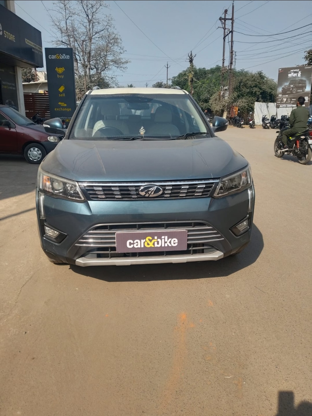 XUV300 image 8 XUV300 image 8