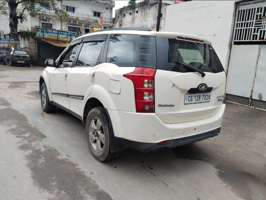 XUV500 image 3 XUV500 image 3