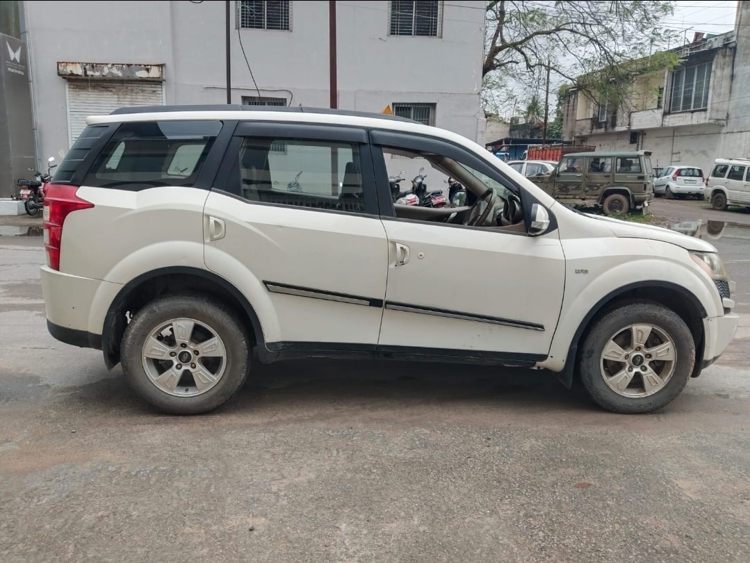 XUV500 image 6 XUV500 image 6