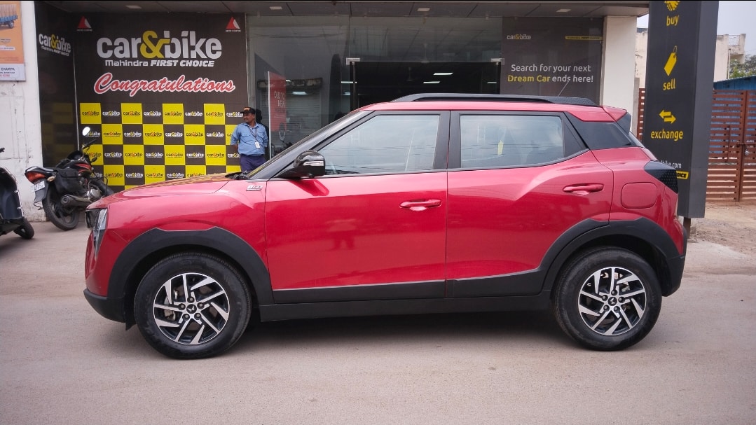 XUV 3XO image 2 XUV 3XO image 2