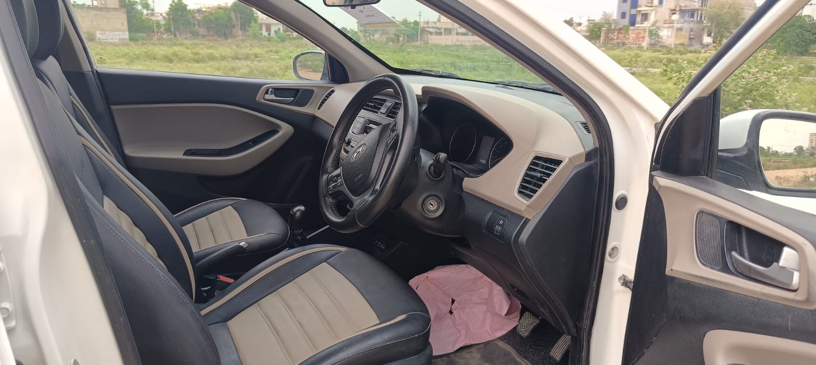 Elite i20 image 9 Elite i20 image 9