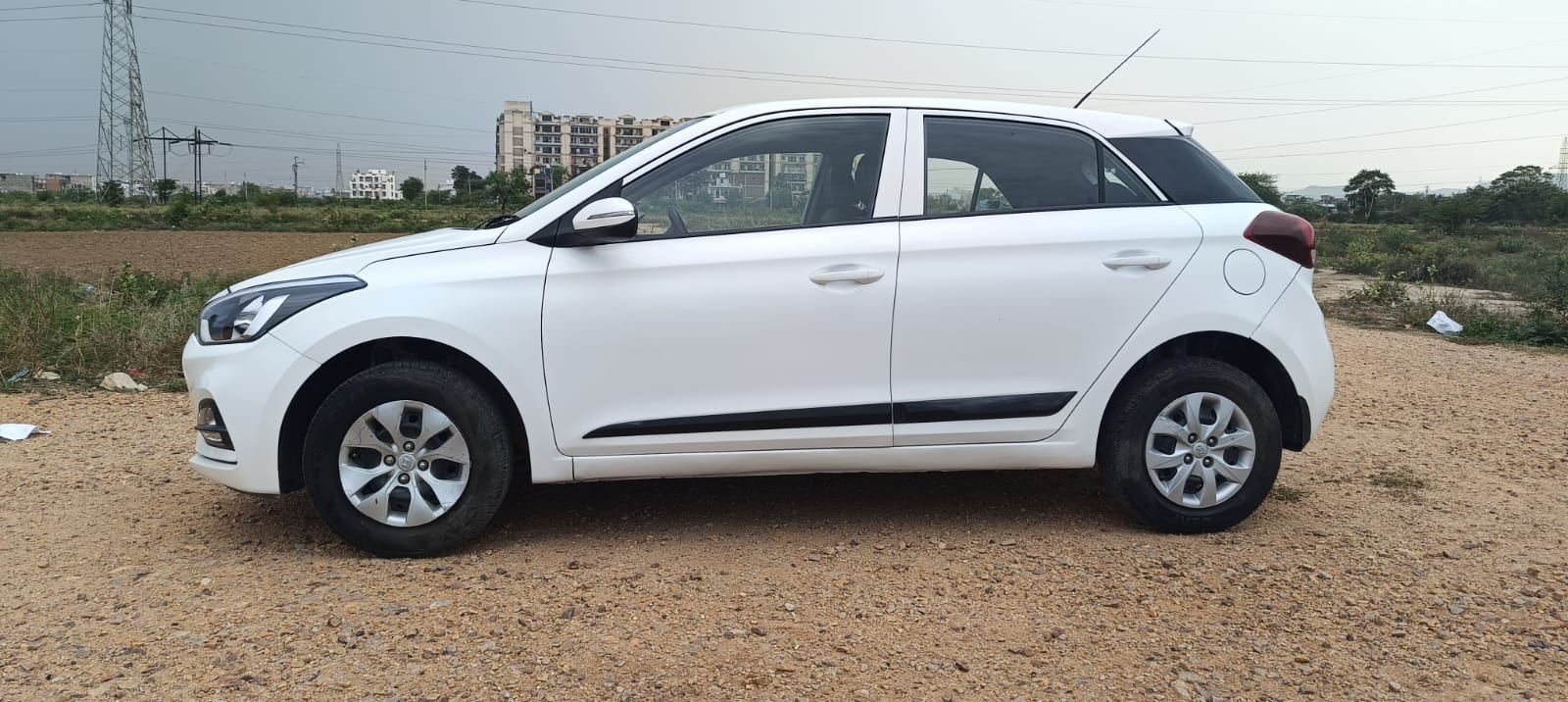 Elite i20 image 2 Elite i20 image 2