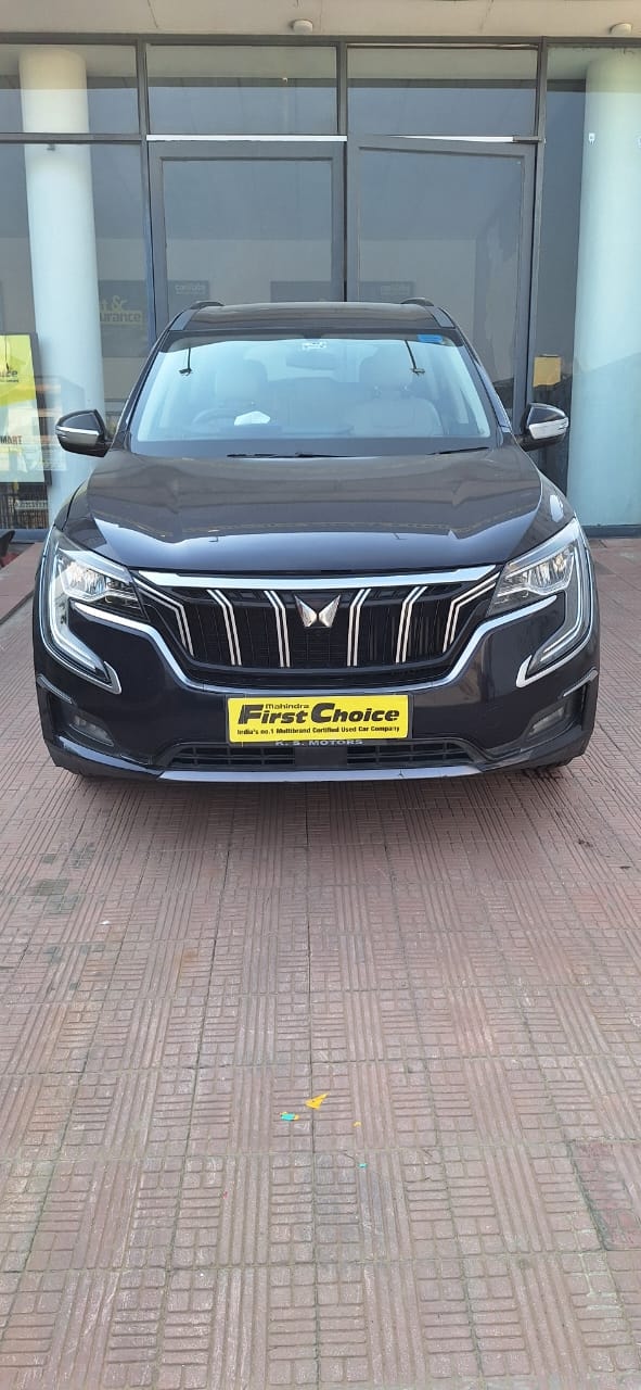 Used 2022 Mahindra XUV700 Used 2022 Mahindra XUV700