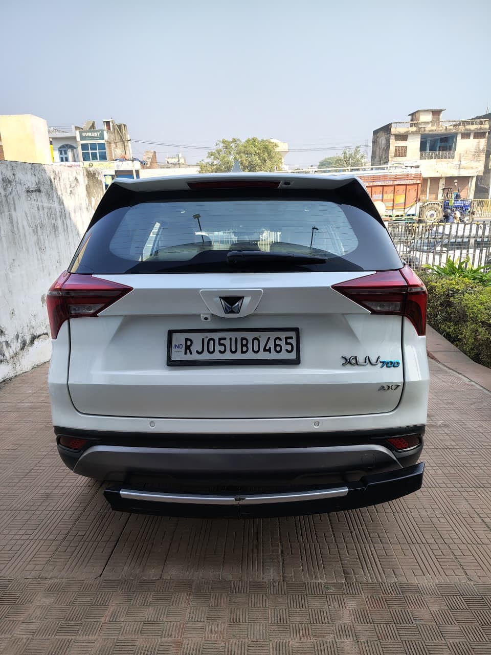 XUV700 image 3 XUV700 image 3