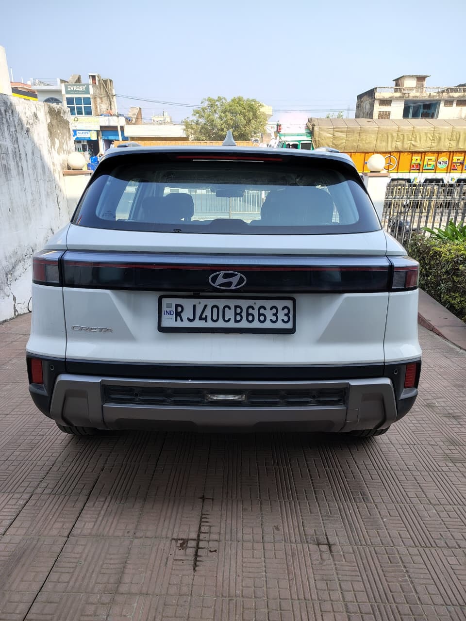 Creta image 3 Creta image 3