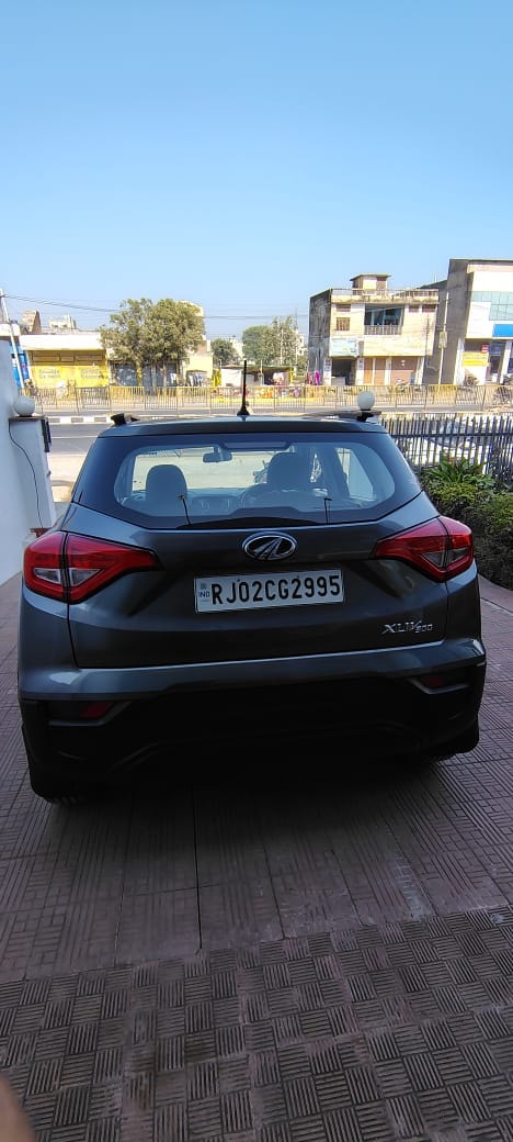 Used 2022 Mahindra XUV300 Used 2022 Mahindra XUV300