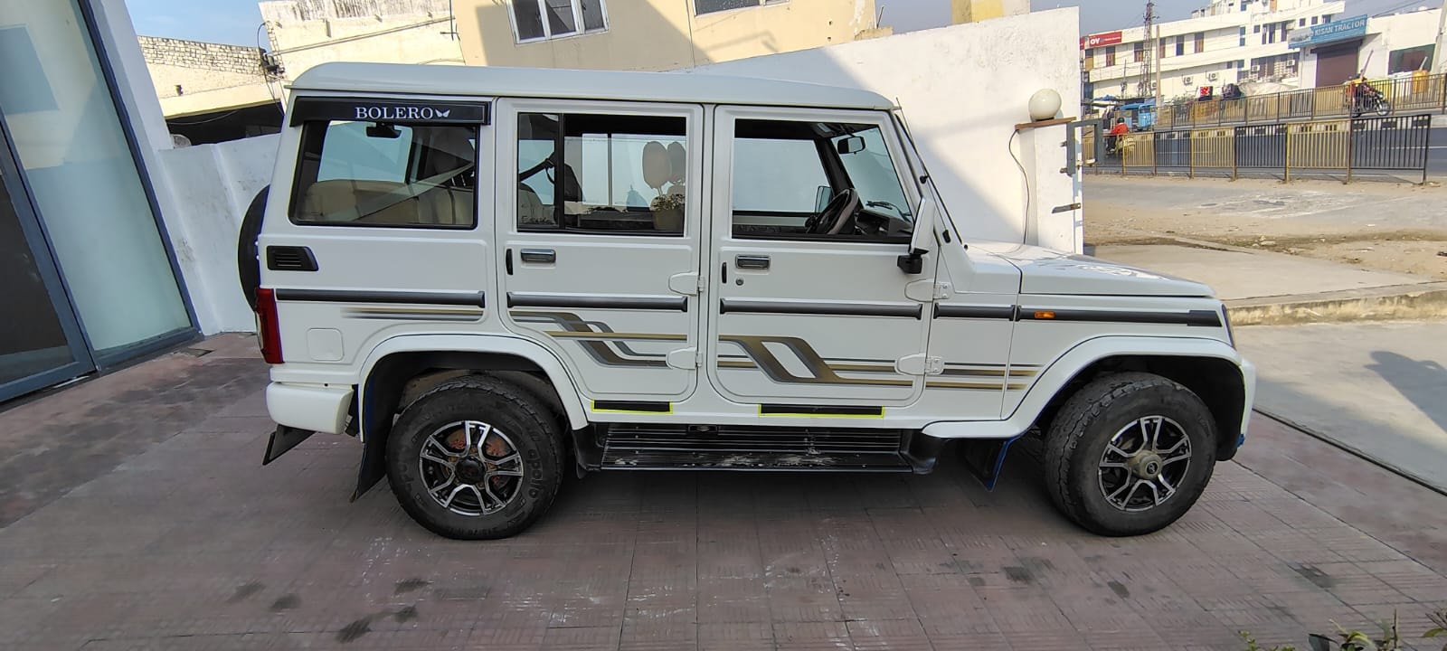 Bolero image 5 Bolero image 5