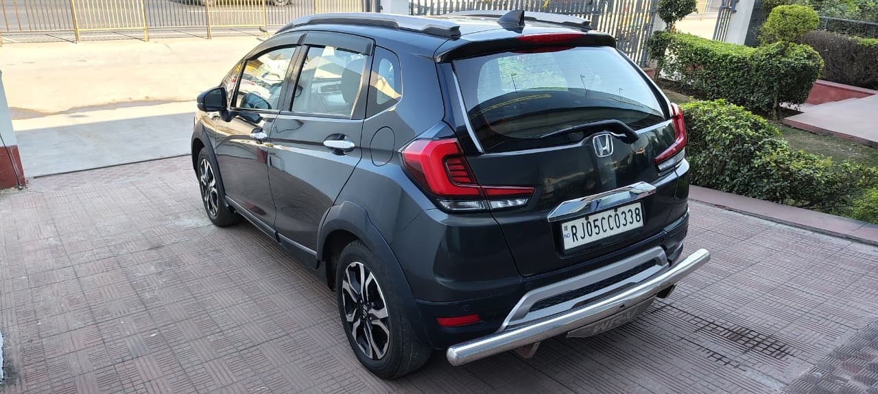 WR-V image 2 WR-V image 2