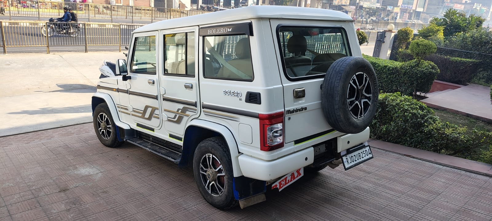 Bolero image 2 Bolero image 2