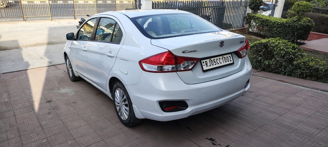 Ciaz image 2 Ciaz image 2