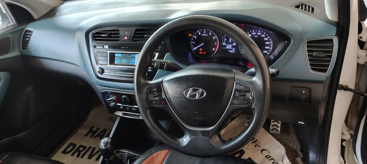 i20 Active image 10 i20 Active image 10