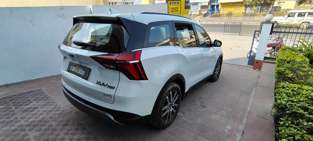 XUV700 image 4 XUV700 image 4