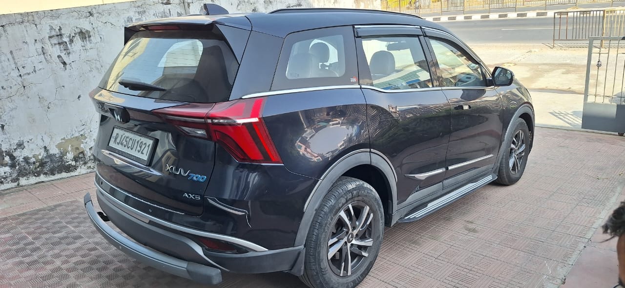 XUV700 image 4 XUV700 image 4