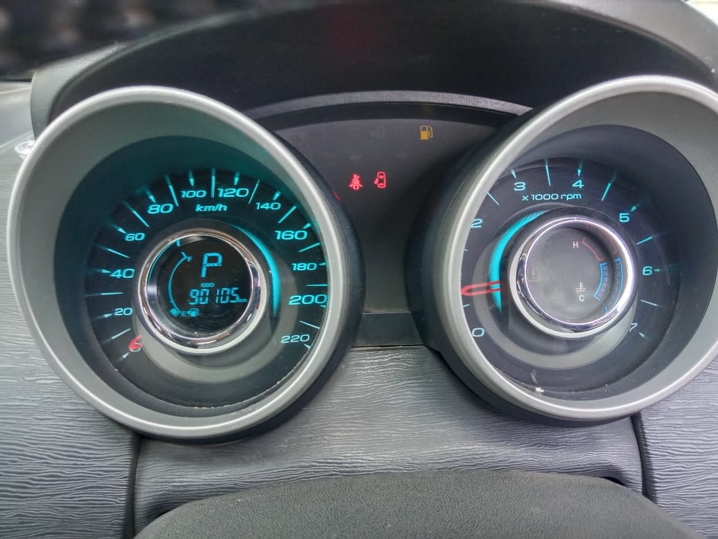 XUV500 image 6 XUV500 image 6