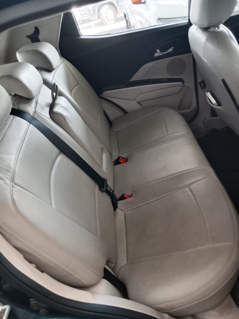 Used 2019 Mahindra XUV300 Used 2019 Mahindra XUV300