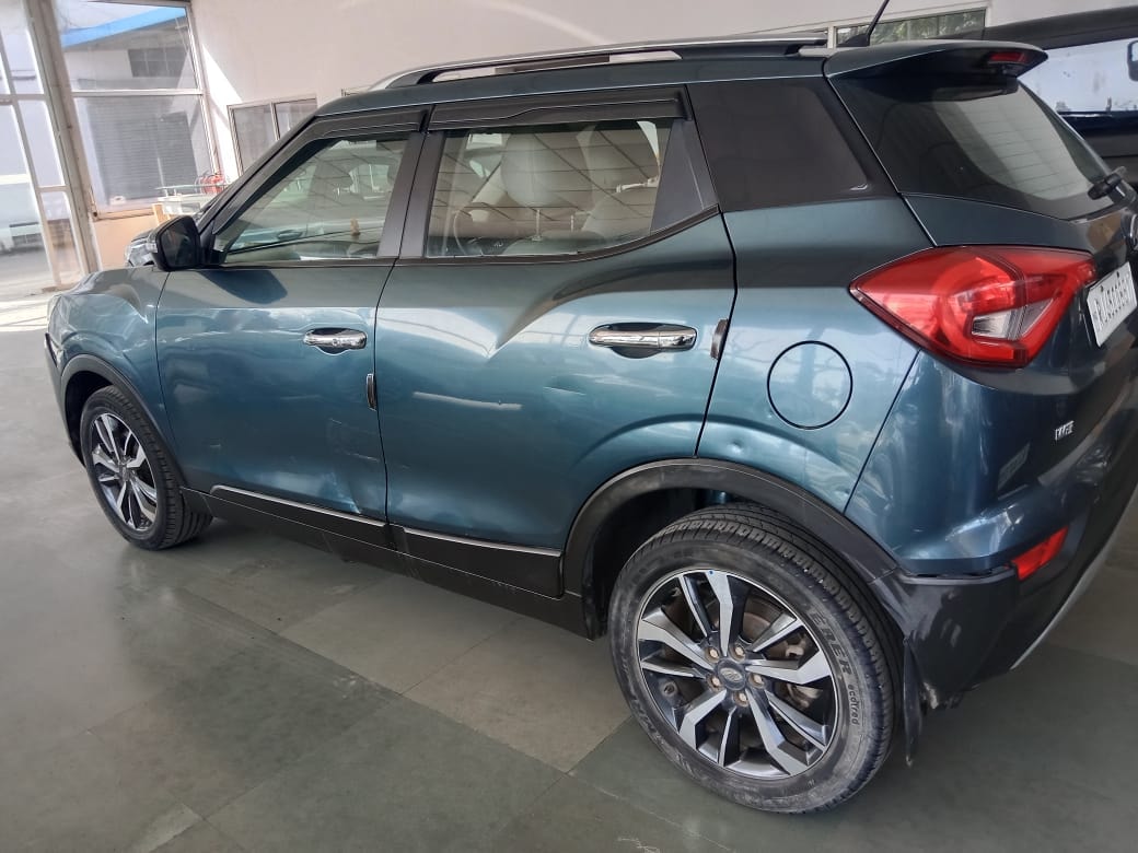 XUV300 image 2 XUV300 image 2