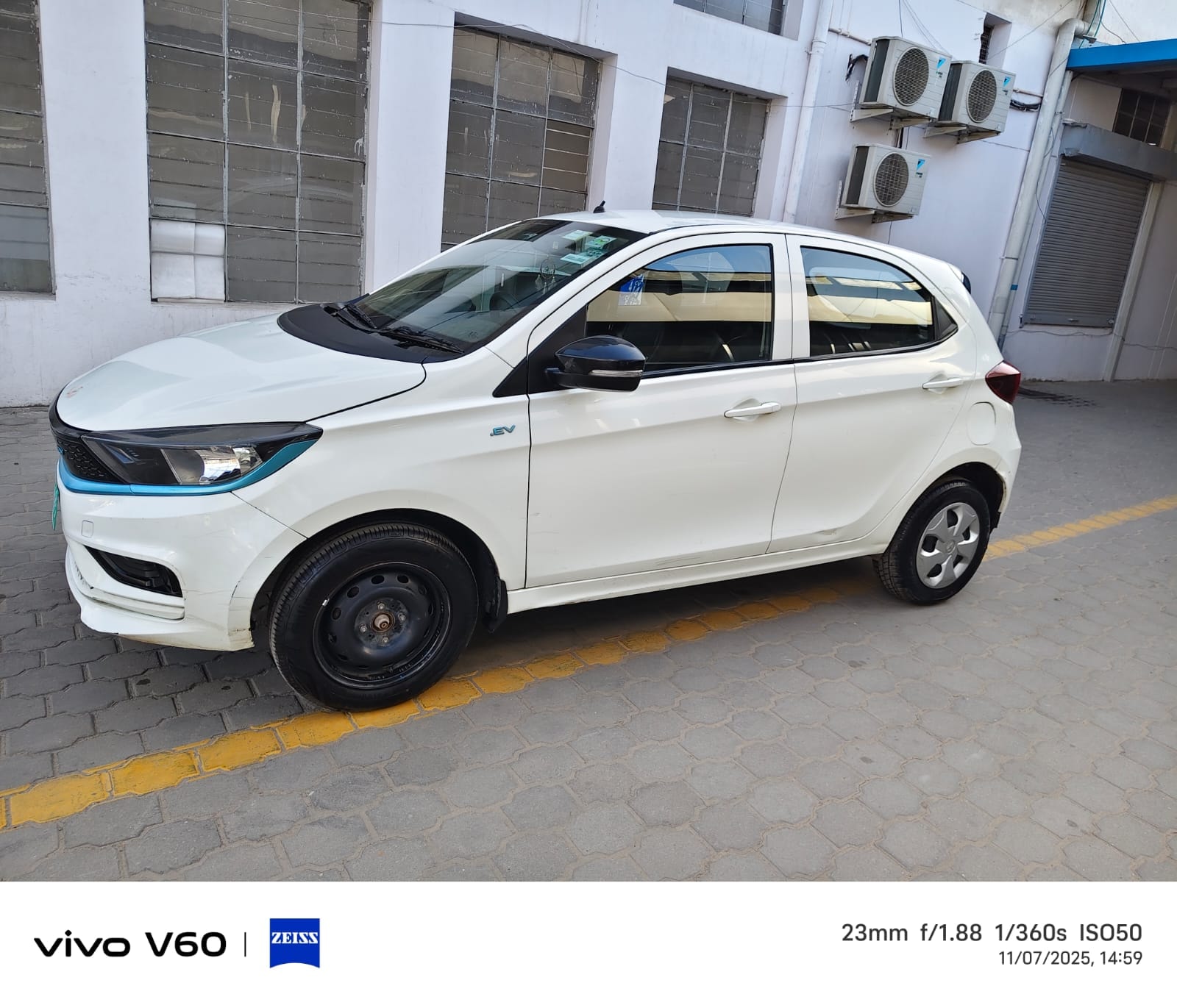 Tiago EV image 1 Tiago EV image 1