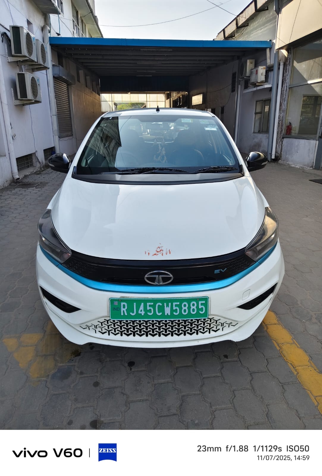 Tiago EV image 5 Tiago EV image 5