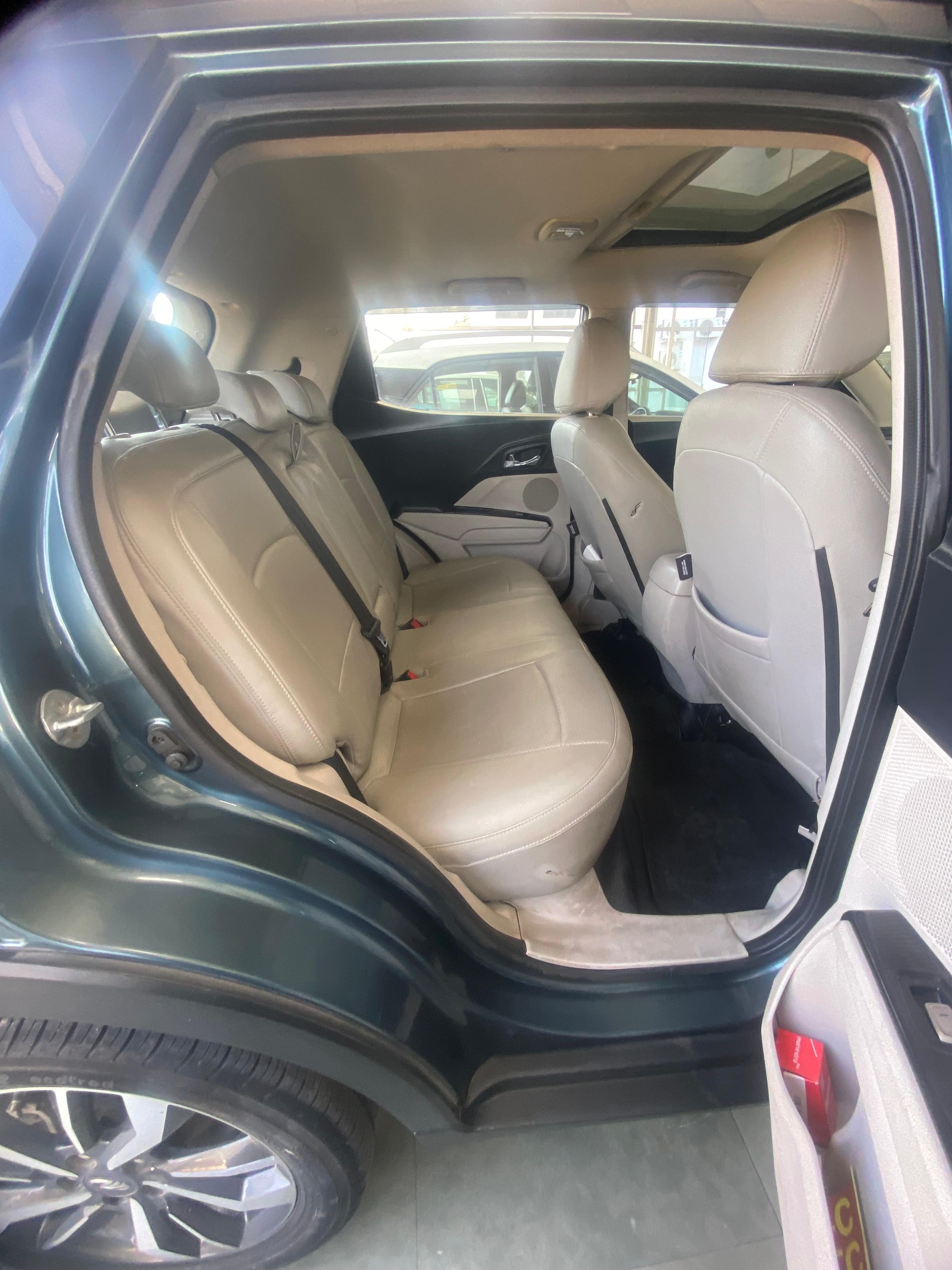 Used 2019 Mahindra XUV300 Used 2019 Mahindra XUV300