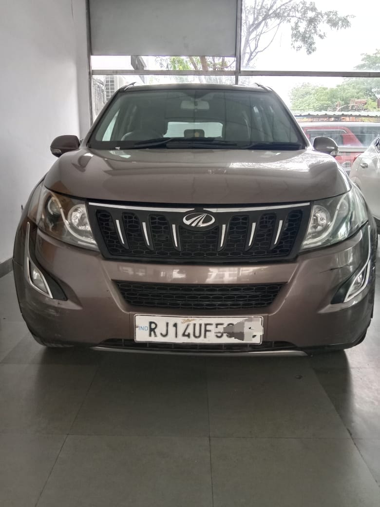 Used 2018 Mahindra XUV500 Used 2018 Mahindra XUV500