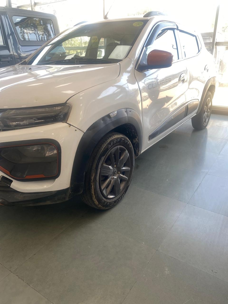 Kwid image 2 Kwid image 2