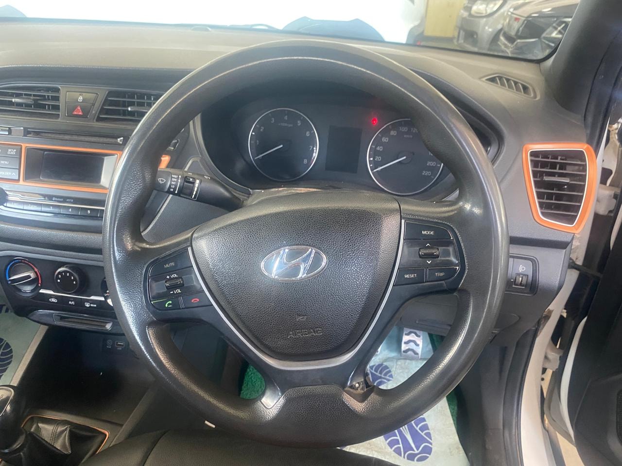 Used 2015 Hyundai i20 Active Used 2015 Hyundai i20 Active