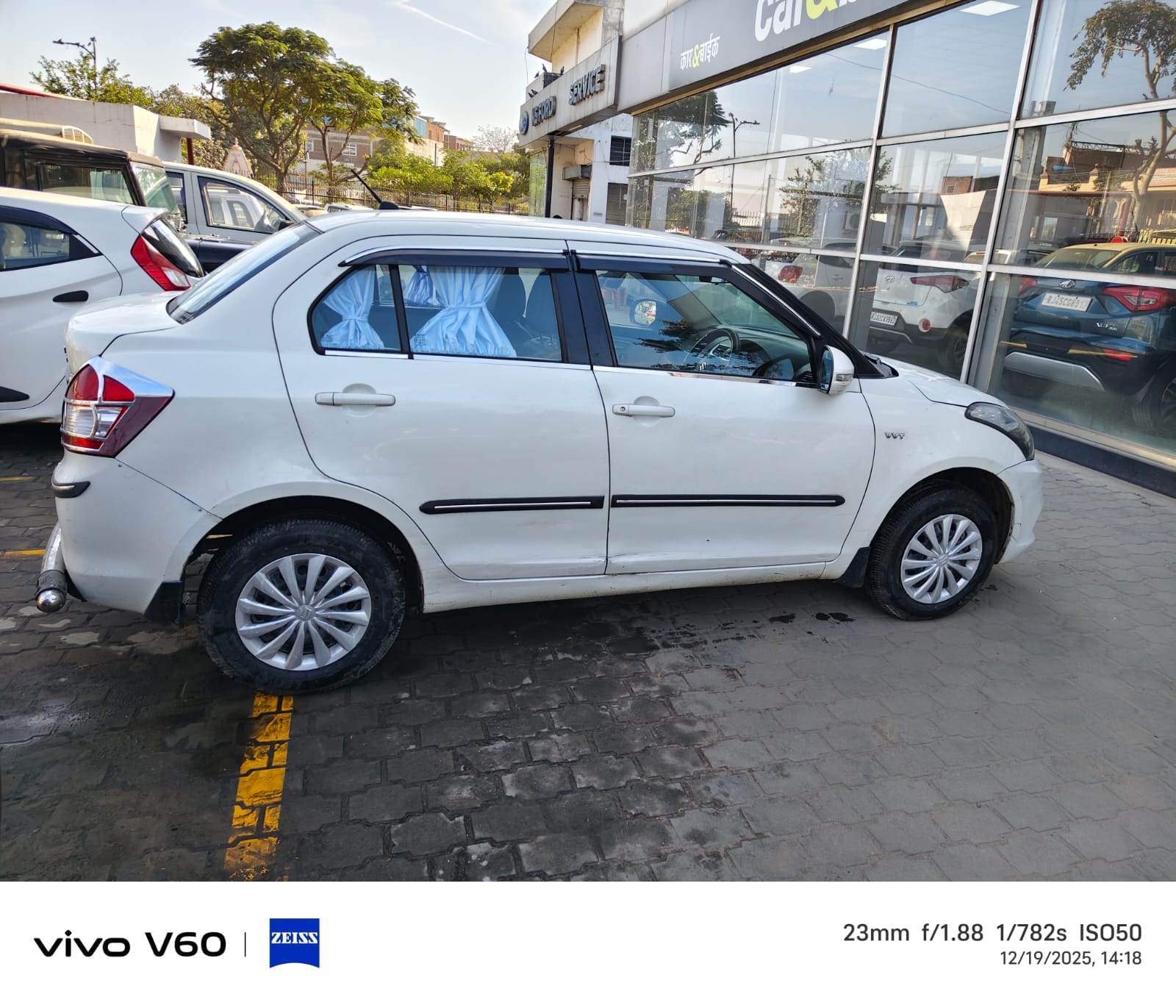 Swift DZire image 4 Swift DZire image 4