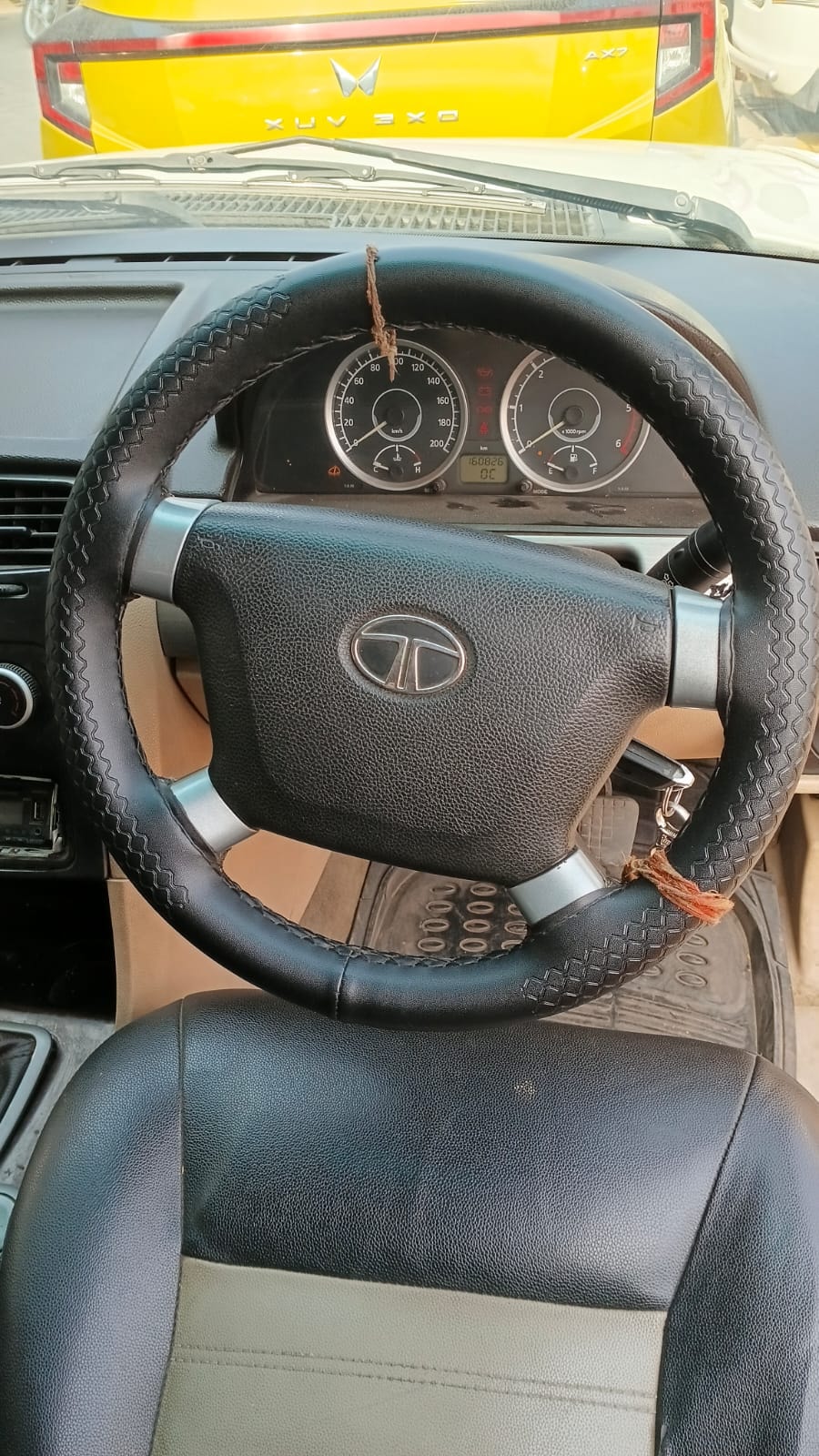 Used 2014 Tata Safari Storme Used 2014 Tata Safari Storme