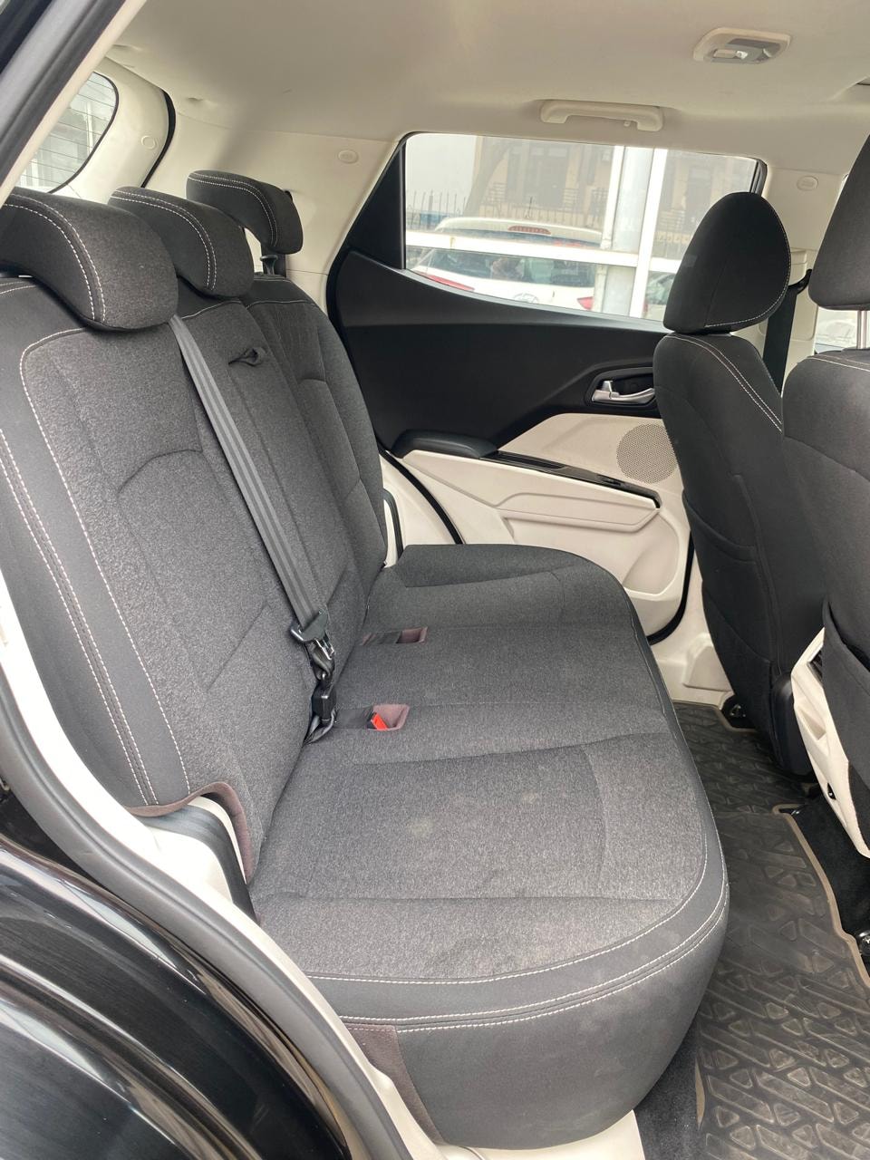 Used 2024 Mahindra XUV 3XO Used 2024 Mahindra XUV 3XO