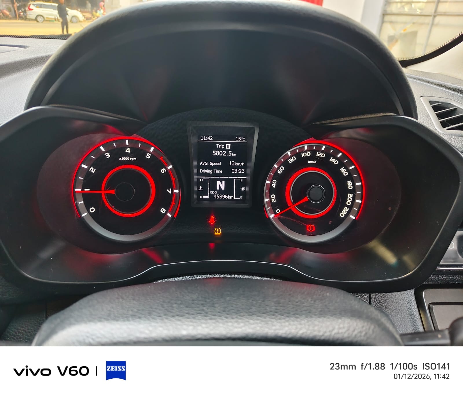 Used 2022 Mahindra XUV300 Used 2022 Mahindra XUV300