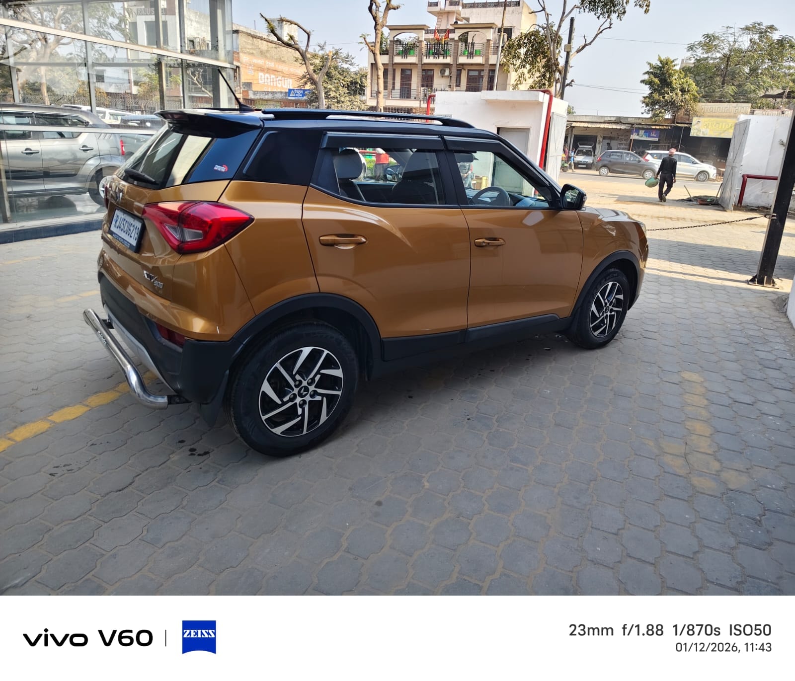 Used 2022 Mahindra XUV300 Used 2022 Mahindra XUV300