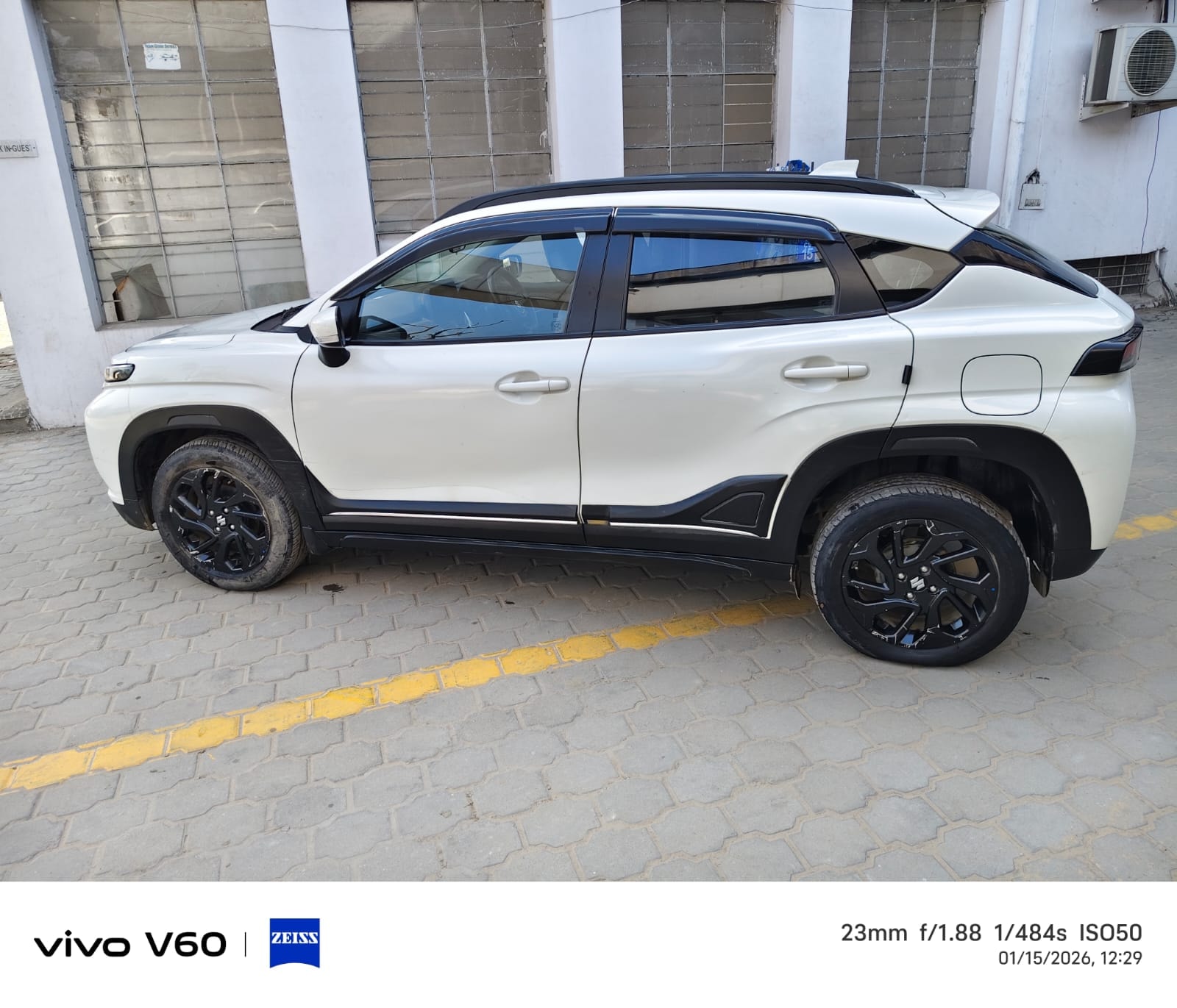 Fronx image 2 Fronx image 2