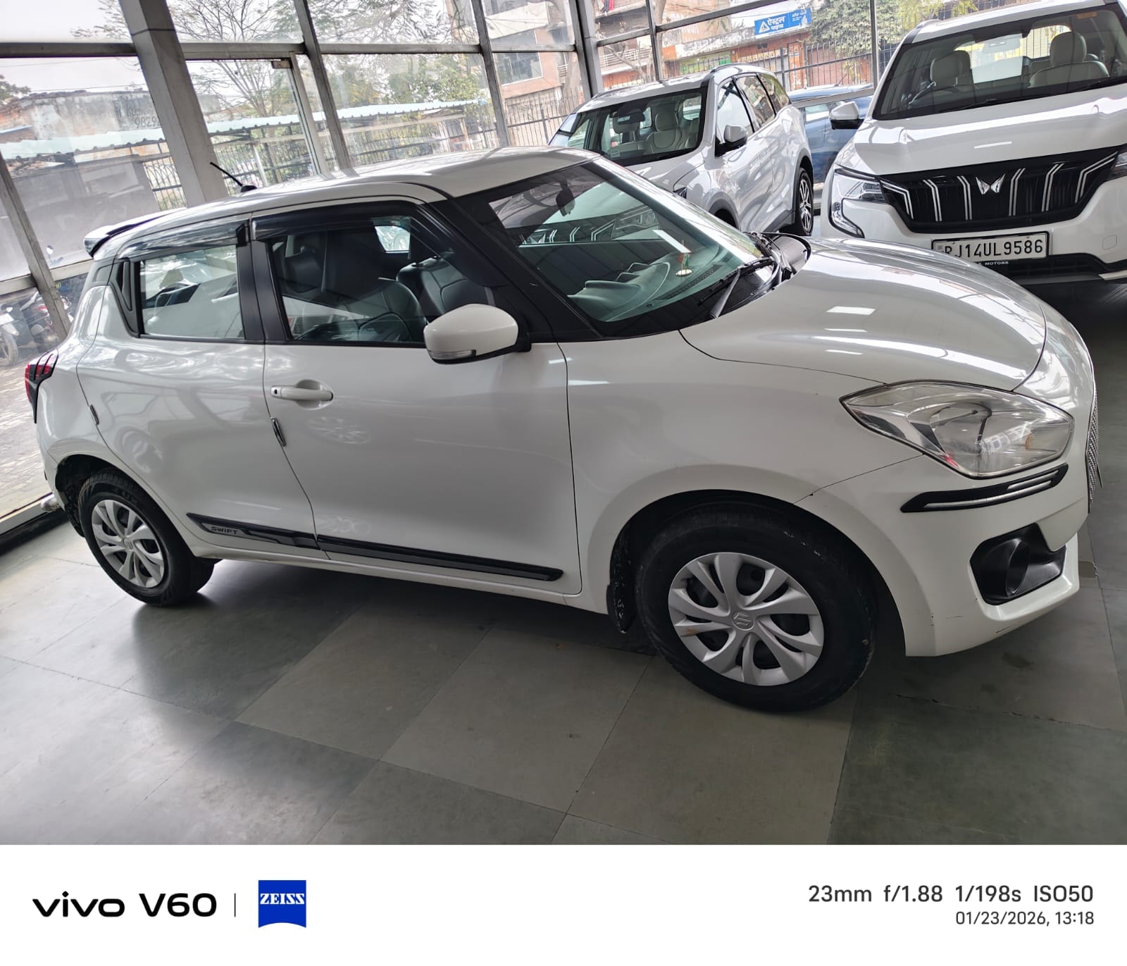 Used 2023 Maruti Suzuki Swift Used 2023 Maruti Suzuki Swift