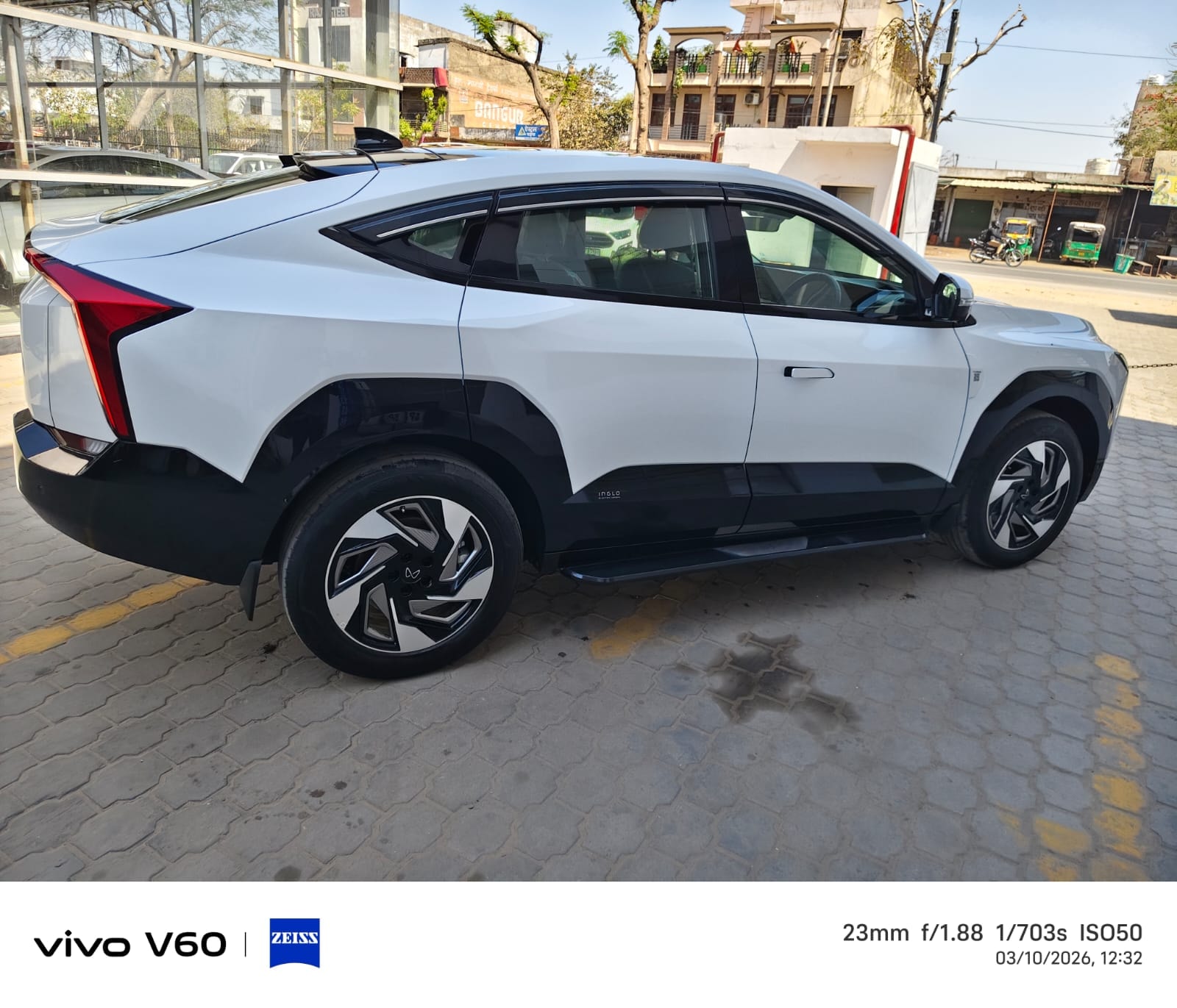 XEV 9e image 4 XEV 9e image 4