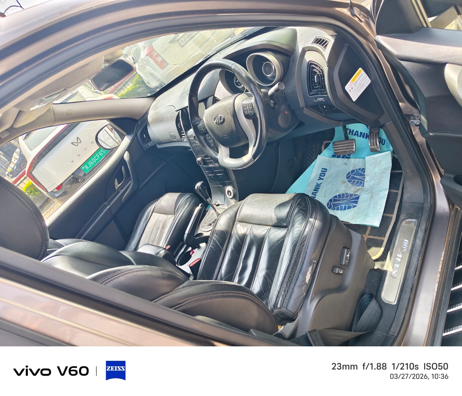 XUV500 image 9 XUV500 image 9