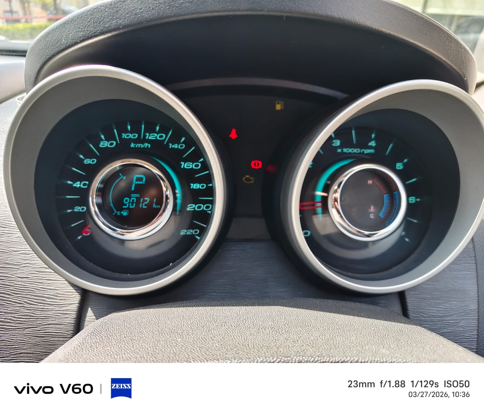 XUV500 image 7 XUV500 image 7